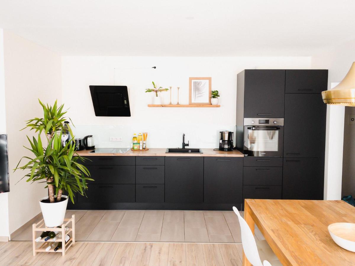 Exklusiv 72Qm Fewo Im Herzen Detmolds, Terrasse Und Kostenloser Parkplatz Zewnętrze zdjęcie